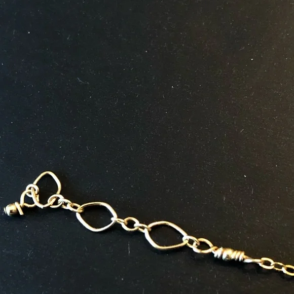 16 inch dainty gray druzy necklace with extender. - Picture 8 of 9